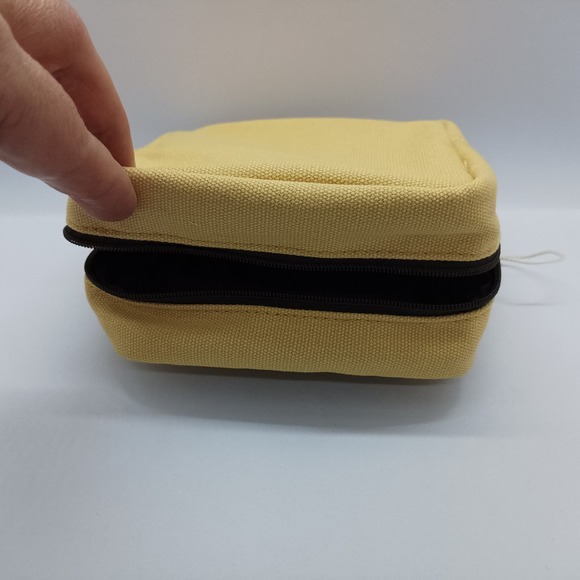 Disney Japan chip and dale cosmetics pouch - Picture 4 of 4